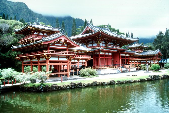 All Inclusive Ultimate Circle Island Tour, Waimea Falls & Lunch - Mokoli’i Island, Chinaman’s Hat, and the Coastal Drama