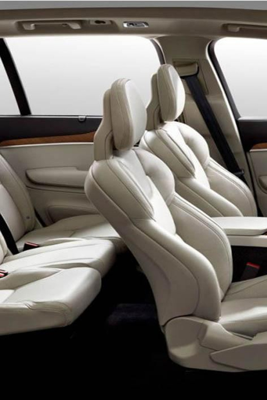 【ARRIVAL】Honolulu Airport -Private Transfer to Waikiki - The Minivan Ride: Comfort and Control on Arrival Day