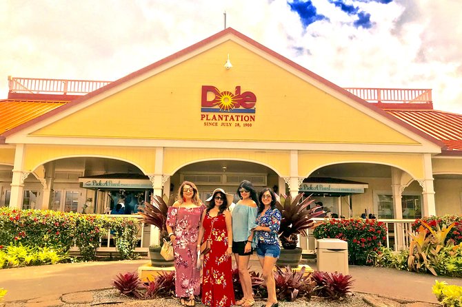Beaches, Food & Aloha: Private Oahu Tour - Pineapple, Honolulu Landmarks, and the Final Stretch Back