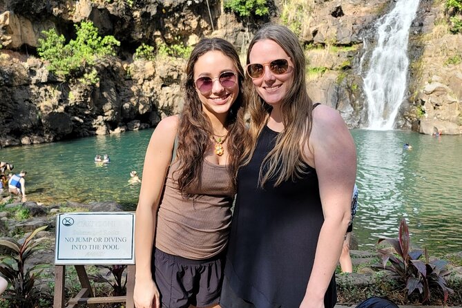 Byodo In Temple, Waimea Botanical Garden-Waterfall: Includes Fees - Byodo-In Temple: a peaceful stop with included entry