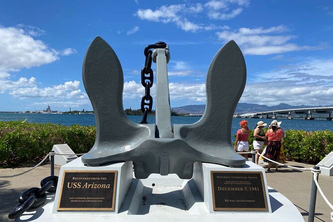 Deluxe Pearl Harbor, Arizona Memorial, and Visitor Center Tour - How the Navy shuttle shapes your Arizona Memorial time