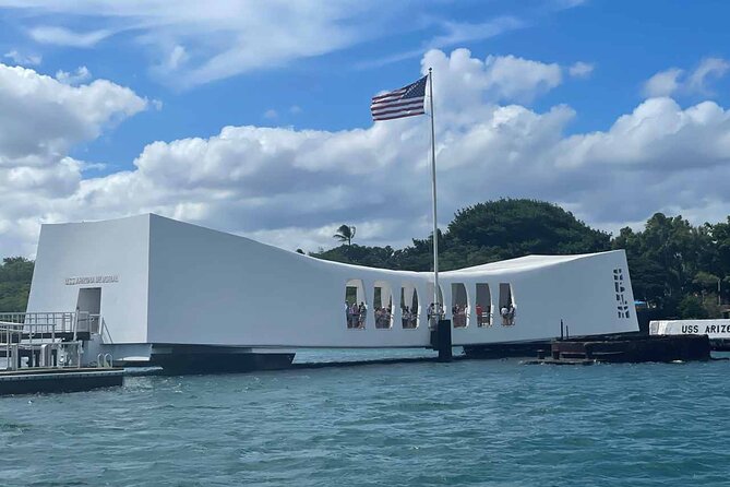 Deluxe Pearl Harbor USS Arizona Memorial and Honolulu City Tour - Key things that make this tour worth your attention