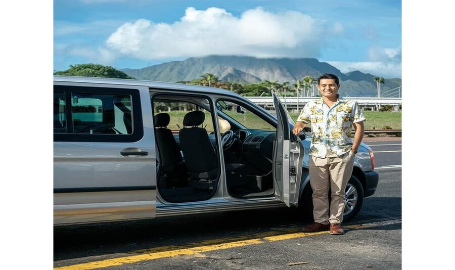DEPARTURE-Private Transfer waikiki to HNL airport by minivan - Waikiki-to-HNL Airport Transfer: What You’re Really Paying For