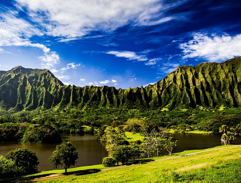 Explore Oahu in a Polaris Slingshot - Driving it like a car: what to know before you go