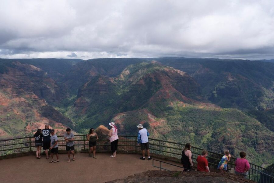 From Oahu: Kauai Waimea Canyon & Wailua River Tour - Getting Oriented in Kauai: Opaeka’a Falls and Sacred Sites