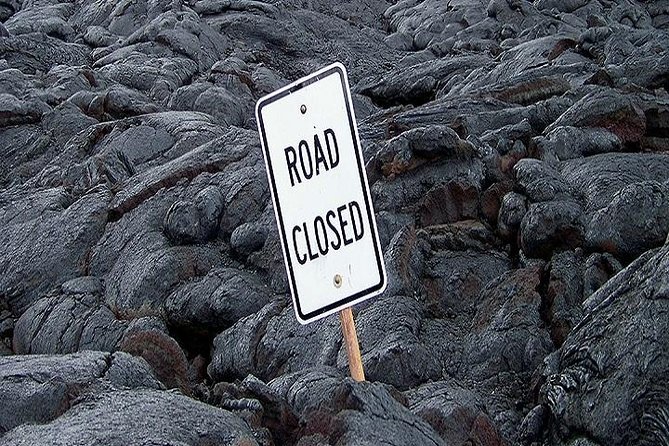 Hawaii Volcanoes National Park Experience Departing from Oahu - Punaluʻu Bake Shop Lunch Stop and Black Sand Beach Turtles