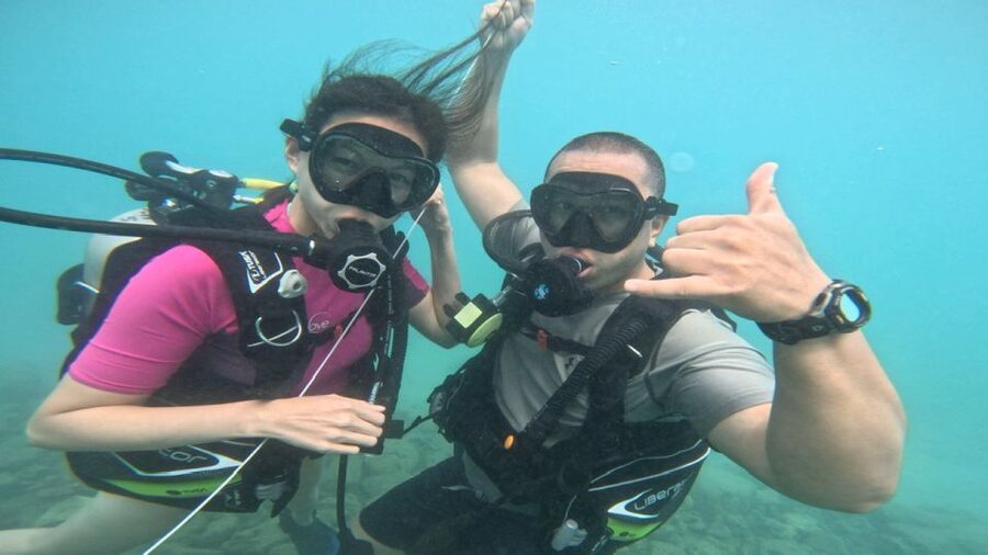 Honolulu: Beginner Scuba Diving Tour With Free Videos - Magic Island Lagoon: Why This Waikiki Setting Works for First-Timers