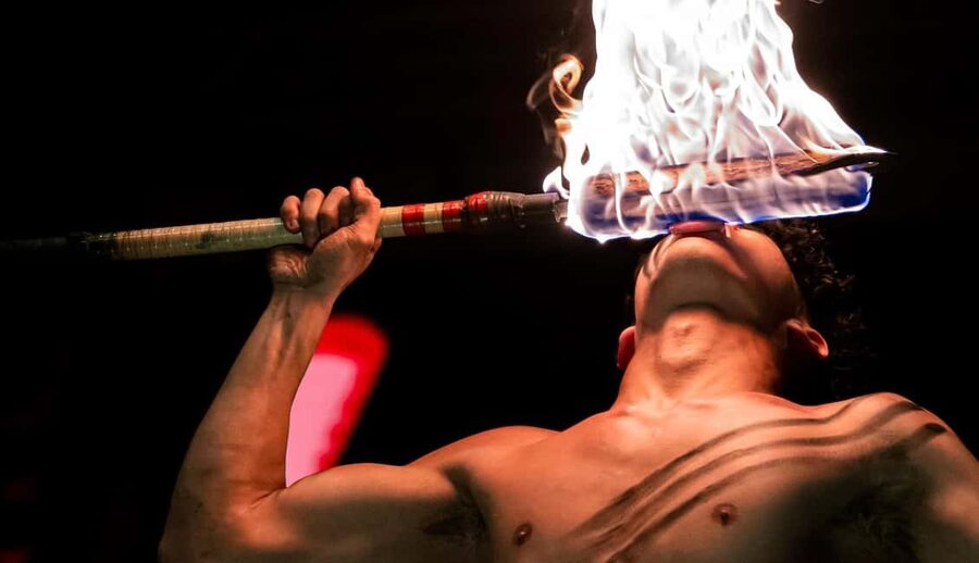Honolulu: Ka Moana Luau Dinner and Show with Transportation - Tips to Get the Most From the Night
