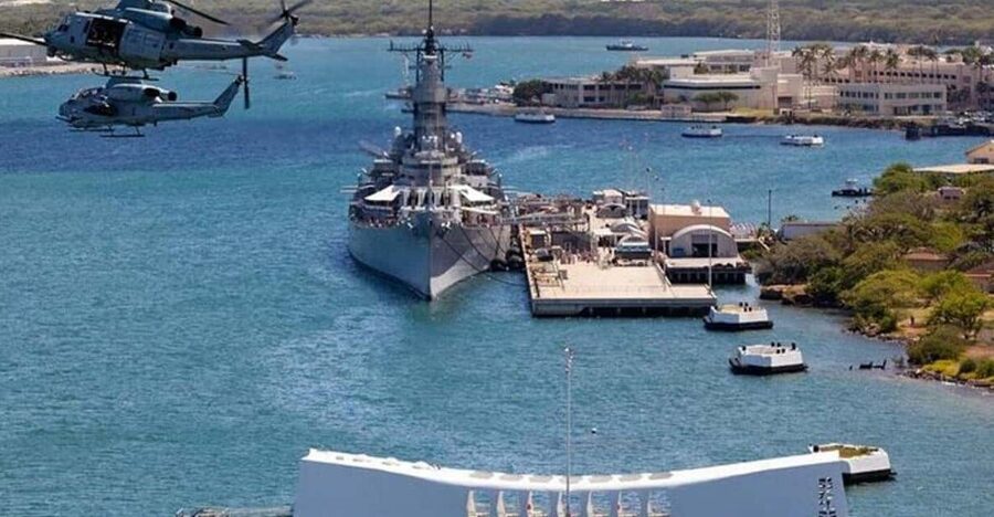 Honolulu: Pearl Harbor, USS Arizona and Battleship Missouri - Pearl Harbor Visitor Center: Get Oriented Before the Water Ride