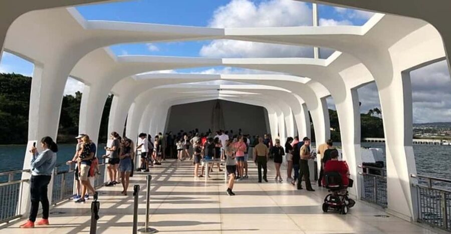 Honolulu: Pearl Harbor USS Arizona Memorial Tour - Why the USS Arizona Memorial Moment Feels Different