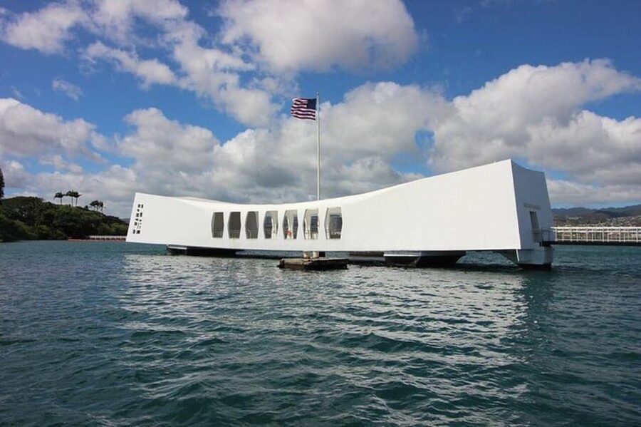 Honolulu: Pearl Harbor USS Arizona Memorial Tour - The Boat Ride to the USS Arizona Memorial