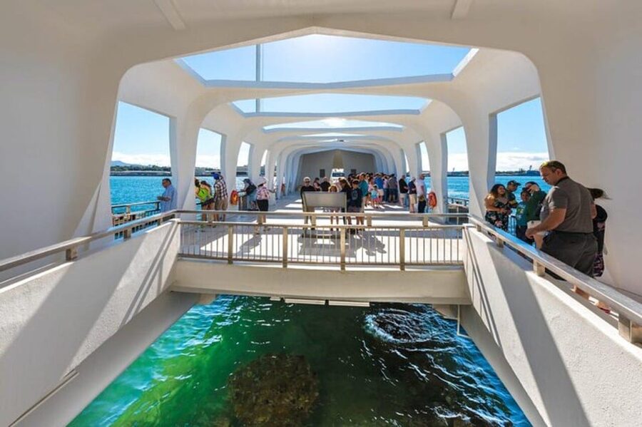 Honolulu: Pearl Harbor USS Arizona Memorial Tour - At the Memorial: Respect, Tone, and What You’ll Feel