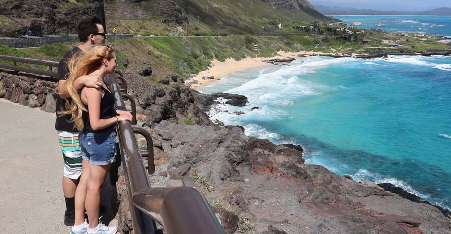 Honolulu: Stunning Views of Oahu! Half-day Scenic Tour - Guides Who Make the Stops Feel Personal (and Get You Ready to Shoot)