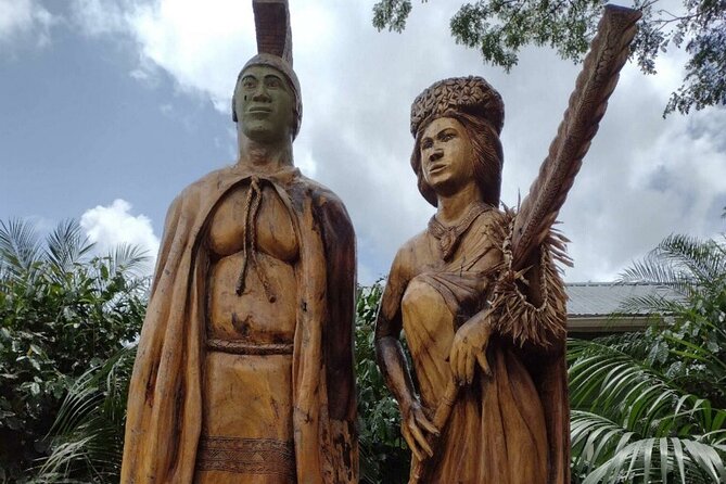 Luxury Oahu Island Tour, Private and Customizable (4 adults max) - Byodo-in Temple Hawaii: Culture With a Calm Time Slot
