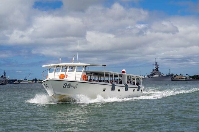 Luxury Pearl Harbor USS Arizona Memorial Small Group Tour - The Pearl Harbor Visitor Center: Where the Story Gets Organized