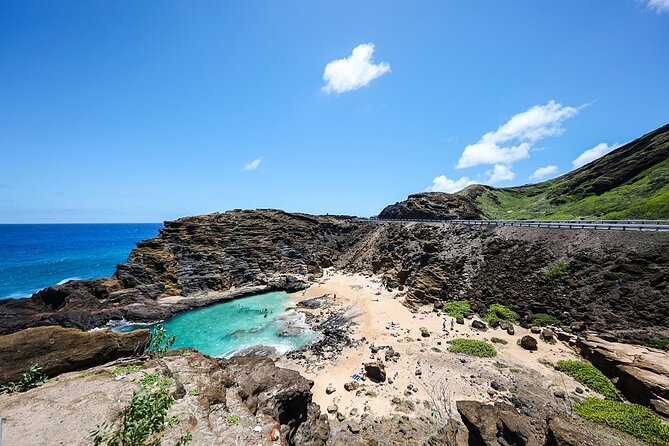 Oahu Circle Island Tour with Byodo-In Temple Admission - Waikiki pickup and van reality: the small logistics that change your day