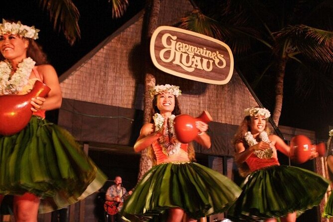 Oahu: Germaine's Luau - The Polynesian show: dancing is the main event