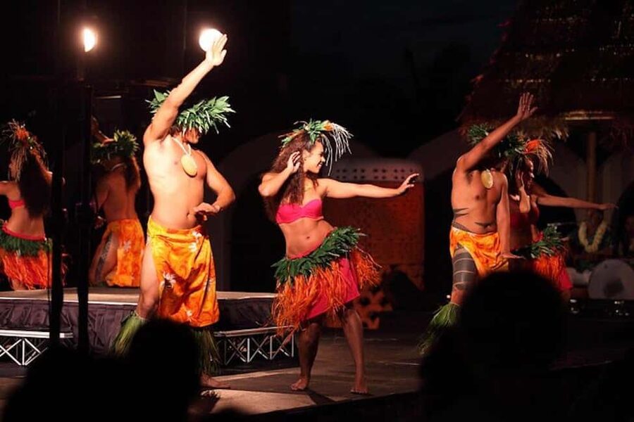 Oahu: Hilton Waikiki Starlight Luau - Hilton Waikiki Starlight Luau: Key Takeaways