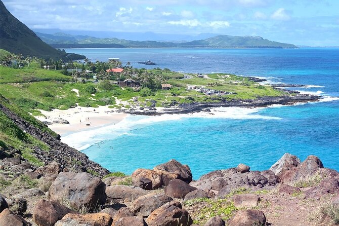 Oahu Island Sightseeing and Food Combo Tour - Halona Blowhole and Eternity Beach Movie Connection