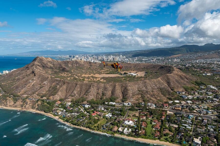 Oahu: Magnum P.I. Doors-Off Helicopter Tour - 4-Camera Video Capture: What You Get During the Flight vs What You’ll Pay For