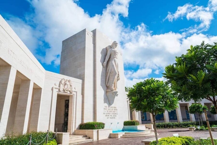Oahu: Pearl Harbor Battleship Tour - A full-day Pearl Harbor and USS Missouri combo that saves effort