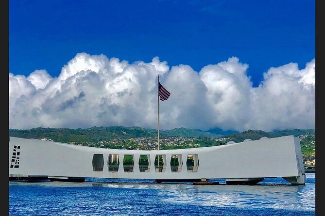 Oahu: Pearl Harbor USS Arizona Memorial Tour - The boat ride to USS Arizona Memorial: the part you remember