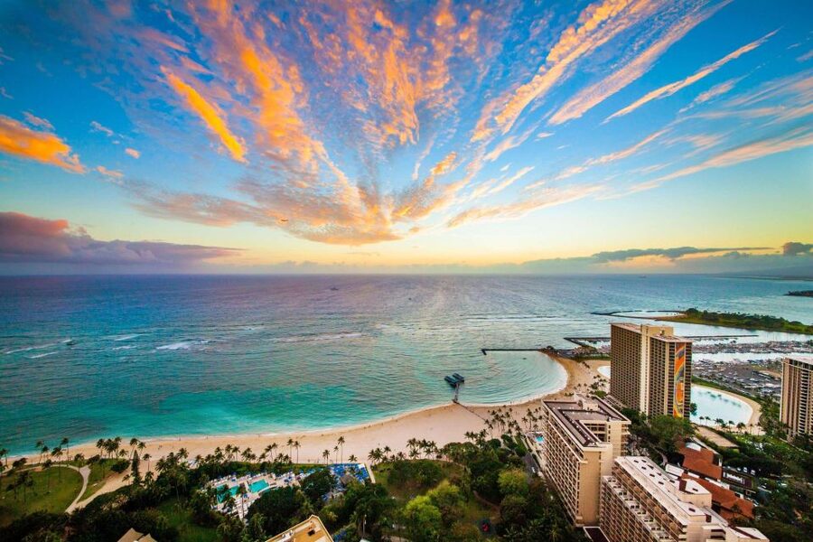 Oahu: Private Transfer to/from Honolulu Airport - Waikiki - Meeting points at Honolulu Airport: terminals, lobbies, and Pre-Arranged zones