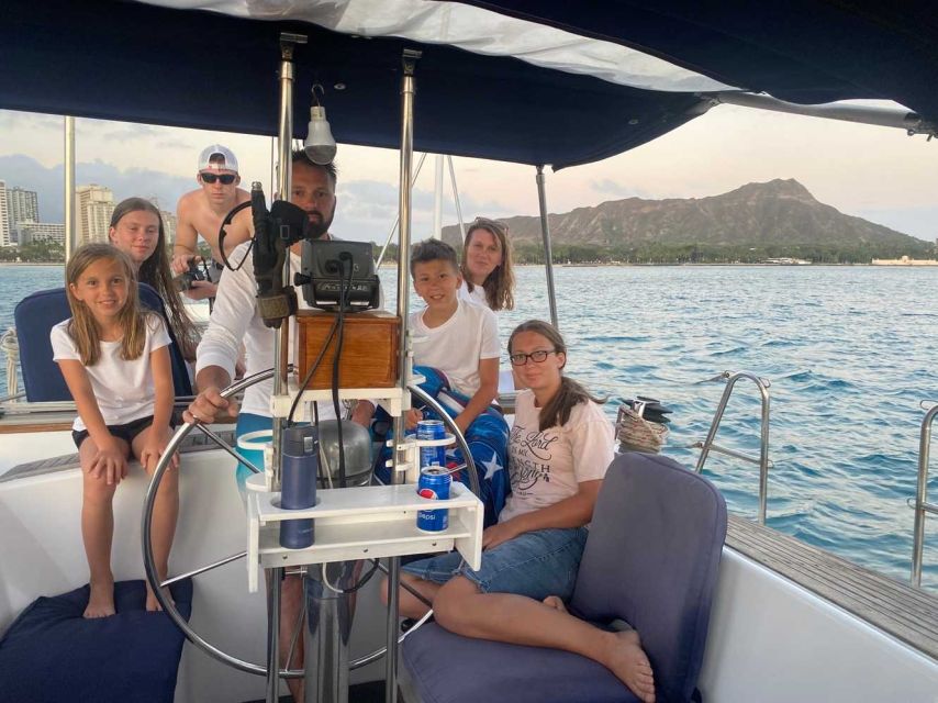 Oahu: Sunset sailing in small intimate groups - What You’ll See: Waikiki Lights, Moonrise, and South Shore Views