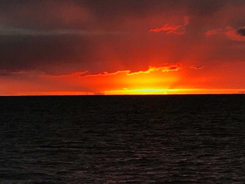 Oahu: Sunset sailing in small intimate groups - Snacks, Drinks, and BYO Rules That Keep It Easy