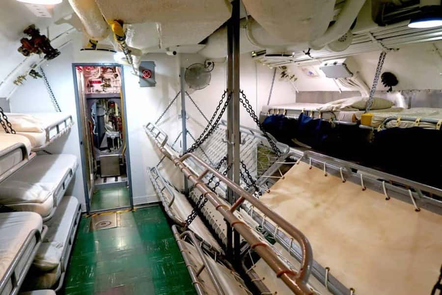 Oahu: The Complete Pearl Harbor Ticket - USS Missouri (Mighty Mo): Walking the Battleship and Reaching Sept. 2, 1945