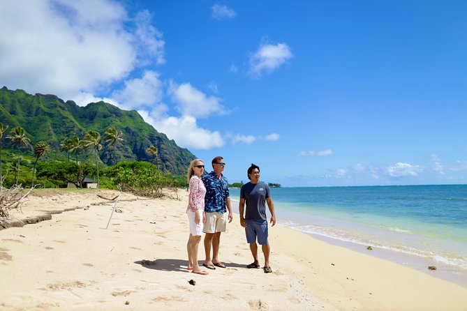 Oahu Uncovered: Full Island Tour with a Local Guide - Nuʻuanu Pali: winds, cliffs, and the battle that reshaped Oahu