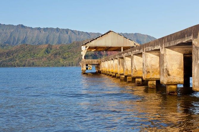 One-Day Tour Hawaii Movie Tour: Island Hopping from Oahu to Kauai - Key Things You’ll Actually Notice