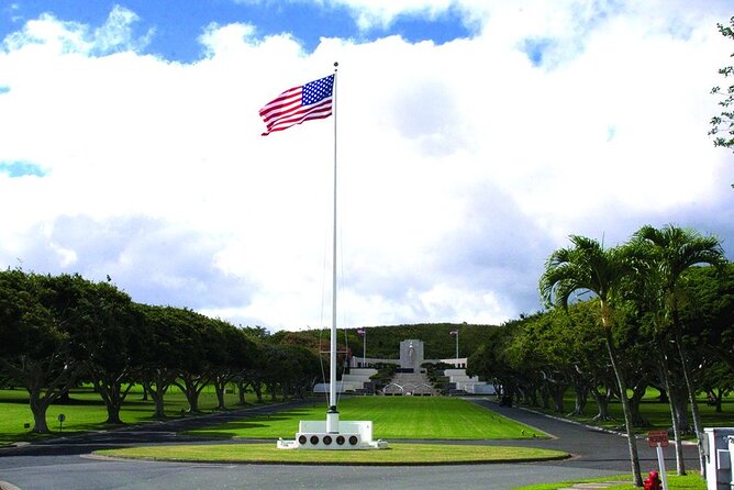Pearl Harbor and Honolulu City Tour - USS Arizona Memorial: The 23-Minute Film and the Shuttle Boat Ride