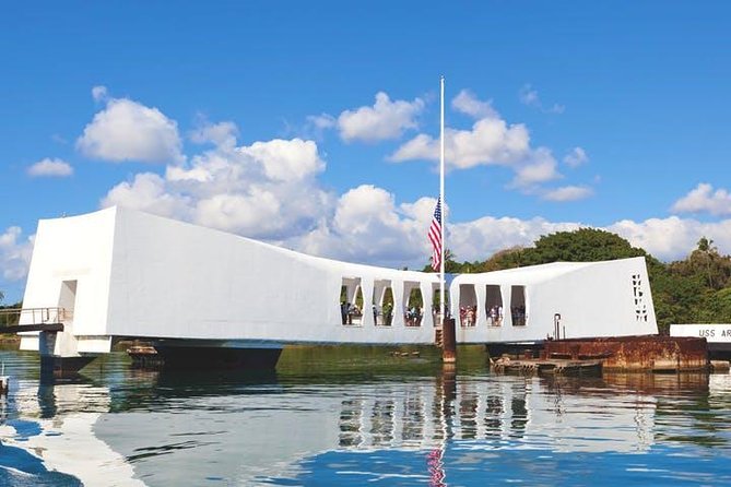 Pearl Harbor, USS Arizona and Honolulu City Tour - Punchbowl Crater (National Memorial Cemetery) and the Eternal Flame