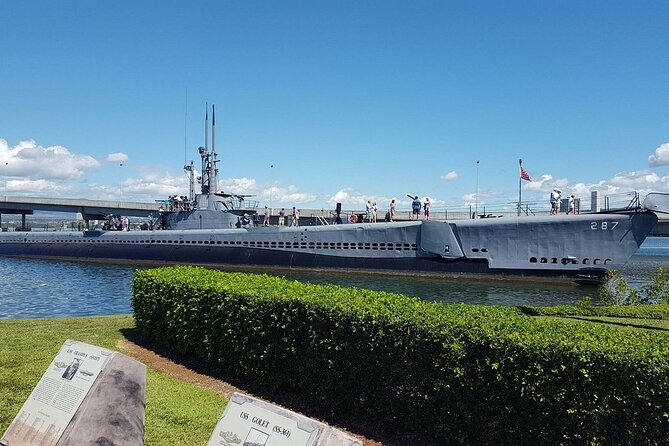 Pearl Harbor USS Arizona & Bowfin Submarine - Punchbowl Crater and the Honolulu Stops That Add Context