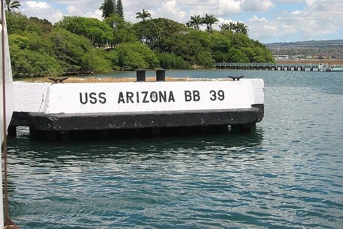 Pearl Harbor USS Arizona Memorial & Battleship Missouri - Guide Quality and Group Size: Why Your Day Can Feel Effortless