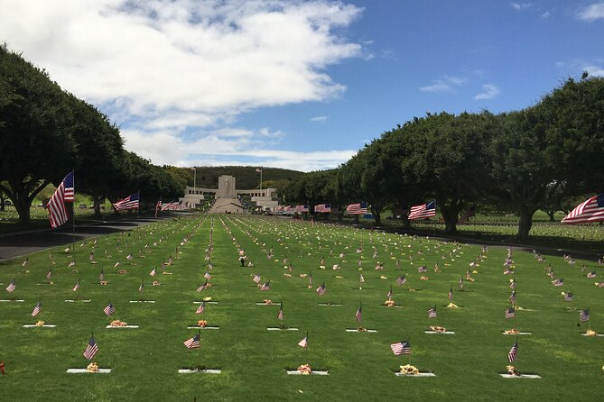 Pearl Harbor, USS Arizona Memorial & Honolulu City Tour - Comfort, group size, and your driver-guide: where the best moments happen