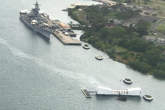 Pearl Harbor & USS Arizona Small-Group Tour [Early Access] - Downtown Honolulu after Pearl Harbor: monarchy-era highlights