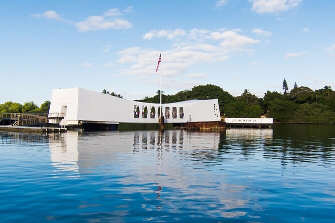 Pearl Harbor & USS Arizona Small-Group Tour [Early Access] - The USS Arizona Memorial boat ride: short, narrated, unforgettable