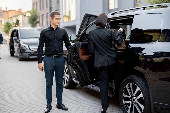 Private Arrival Transfer: Honolulu International Airport to Oahu Hotels or Cruise Terminal - What’s Included (and What You Might Pay Extra For)