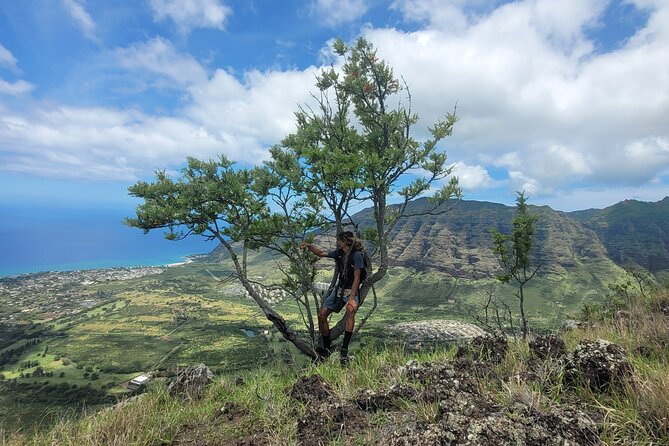 Private Bucket List Adventure Day- Hikes, Beaches, Waterfalls - Stop 4 Lanikai Pillbox trail and viewpoint swaps