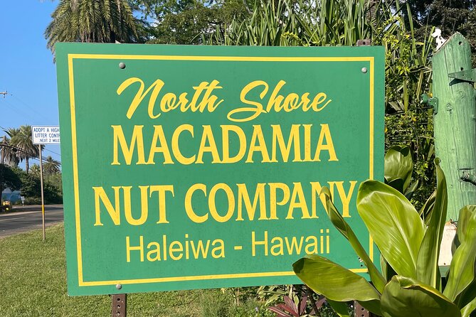 Private Circle Island Tour North Shore and East Side - Waimanalo Beach: a short unwind that actually counts