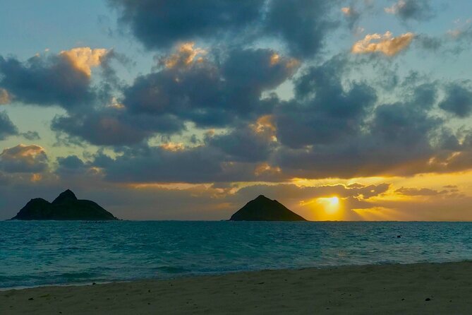 Private Customizable Grand Circle Island Tour of Oahu - Diamond Head State Monument: The South-Coast Orientation (10 Minutes)