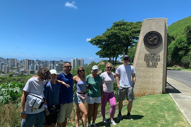 Private Pearl Harbor and Honolulu City Tour - King Kamehameha statue: a quick photo stop with context