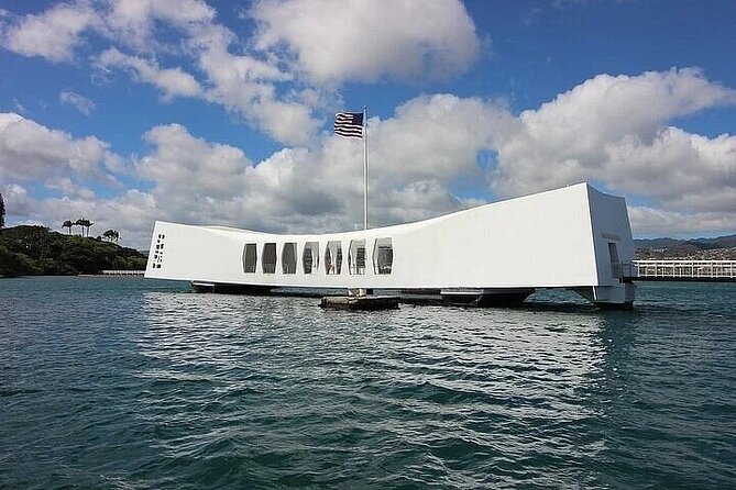 Private Pearl Harbor USS Arizona Memorial - A Smooth, Timed Route Through a Heavy Place