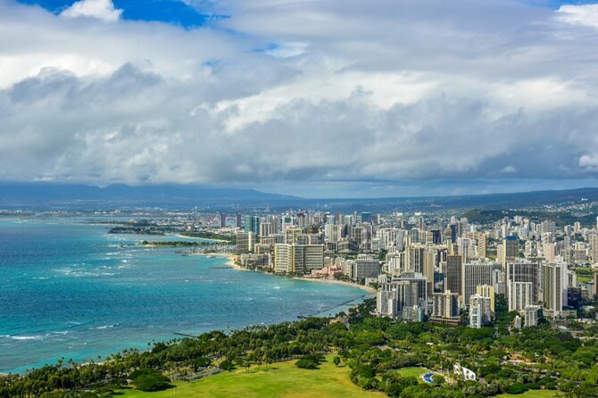 PRIVATE TOUR-Hike Diamond Head & Hawaiian Waterfall - Key points at a glance
