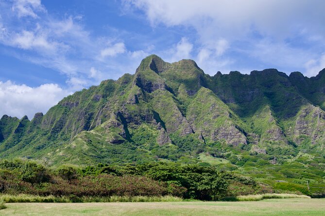Private Tour Oahu including Waimea Waterfall-Customizable - Nu’uanu Pali Lookout: wind, cliffs, and a key turning point