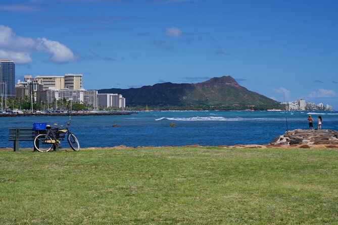Private Tour Oahu - up to 6 passengers - Customizable - South shore highlights: Kahala, Hanauma Bay views, Halona Blowhole, and Sandy Beach
