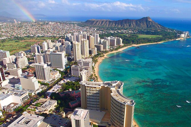 Private Transfer: Honolulu Airport HNL to Honolulu in Luxury SUV - The Luxury SUV Experience: Space, Comfort, and Back-Seat Safety
