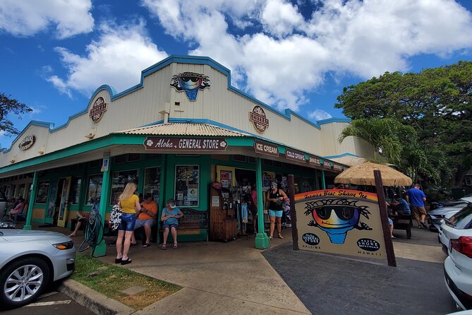 Round Trip North Shore Shuttle from Waikiki to Haleiwa Town / Haleiwa Harbor - Waimea Valley, Shark’s Cove, Banzai Pipeline, and Sunset Beach